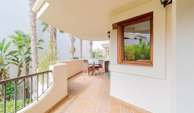 Resale - Apartment - Punta Prima