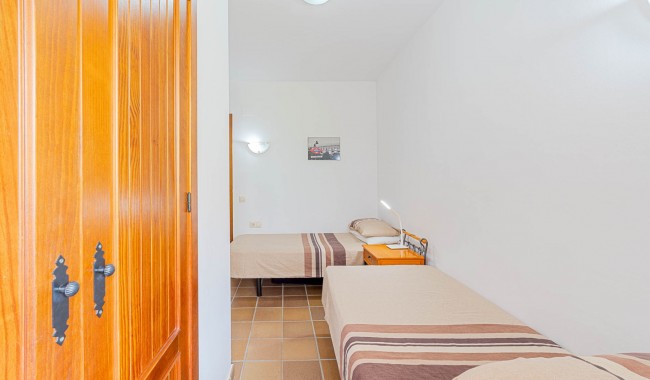 Resale - Apartment - Punta Prima