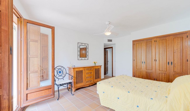 Resale - Apartment - Punta Prima