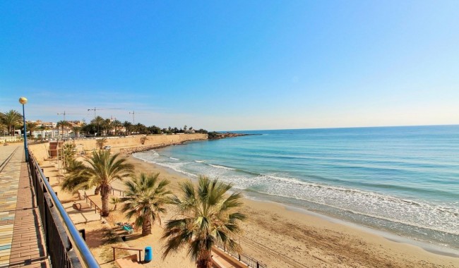 Resale - Apartment - Punta Prima