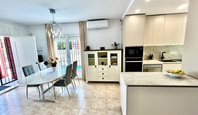Brukt - Rekkehus - Orihuela Costa - Dehesa de Campoamor