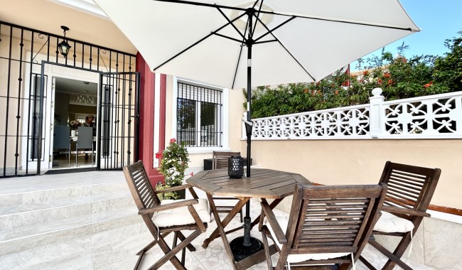 Brukt - Rekkehus - Orihuela Costa - Dehesa de Campoamor