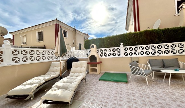 Brukt - Rekkehus - Orihuela Costa - Dehesa de Campoamor