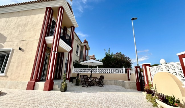 Brukt - Rekkehus - Orihuela Costa - Dehesa de Campoamor