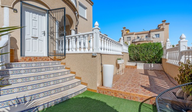 Brukt - Rekkehus - Villamartin - Costa Blanca