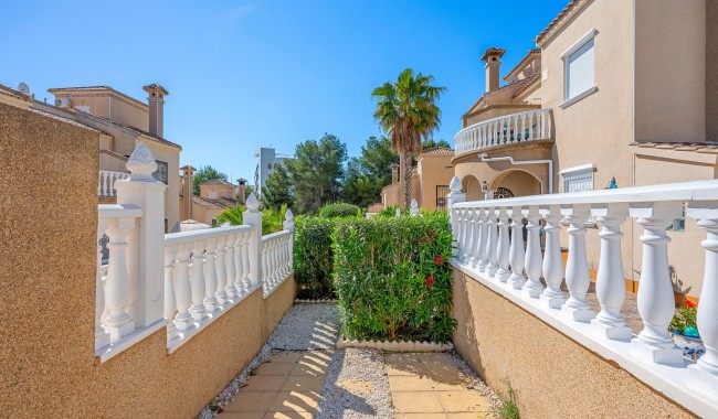Brukt - Rekkehus - Villamartin - Costa Blanca