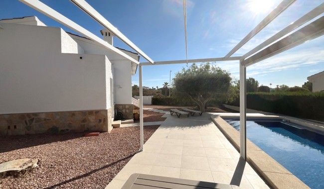 Resale - Villa - Ciudad Quesada/Rojales - Central Quesada