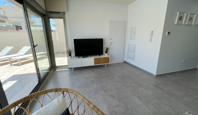 Resale - Villa - Villamartín
