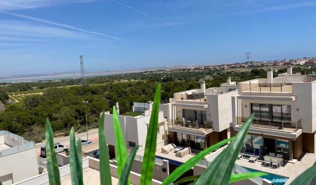 Resale - Villa - Villamartín