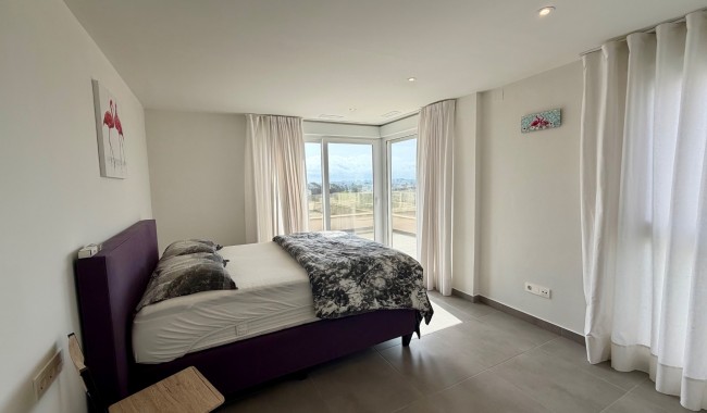 Begagnad - Villa - La Marina