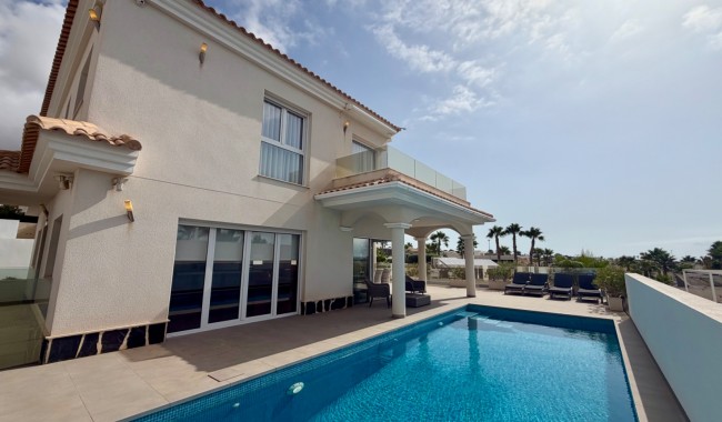 Begagnad - Villa - La Marina
