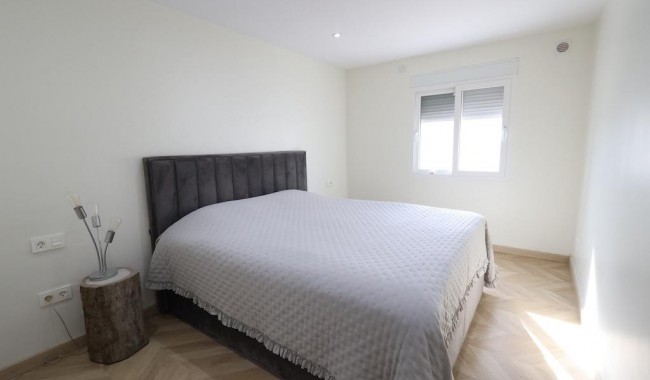 Resale - Villa - Torrevieja - Los Balcones