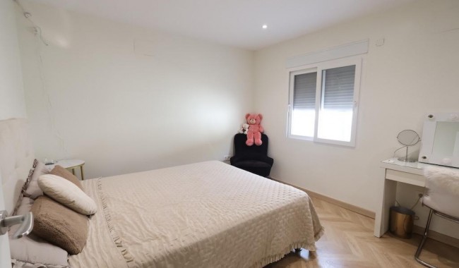 Resale - Villa - Torrevieja - Los Balcones