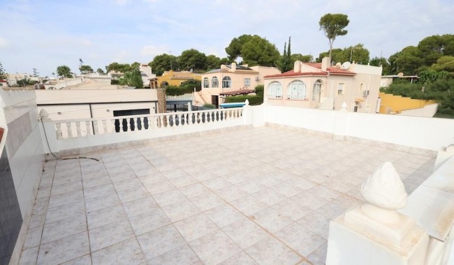 Resale - Villa - Torrevieja - Los Balcones