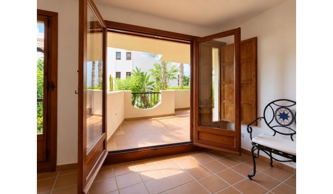 Resale - Apartment - Punta Prima