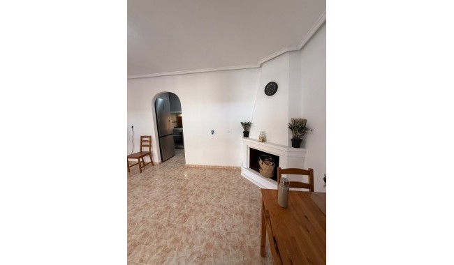 Resale - Townhouse - Orihuela - LAS FILIPINAS