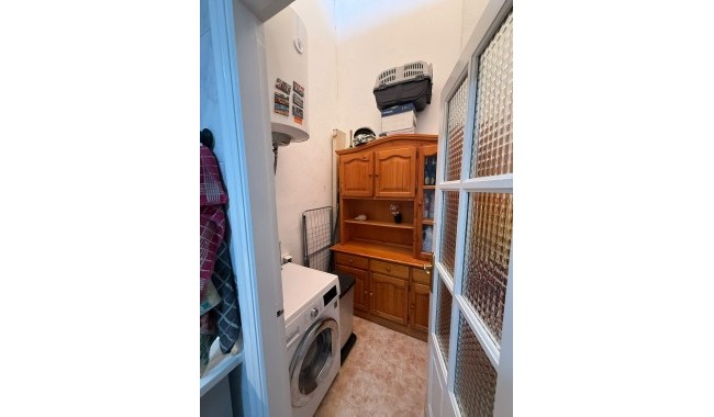 Resale - Townhouse - Orihuela - LAS FILIPINAS