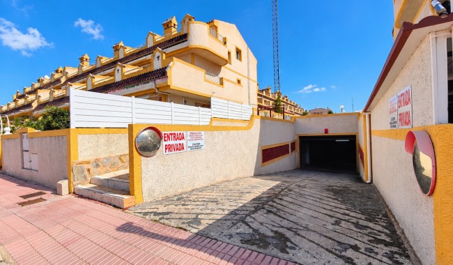 Resale - Townhouse - Orihuela Costa - La Florida