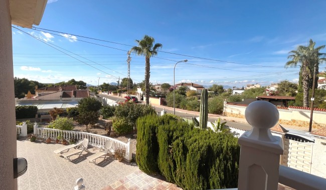Resale - Villa - Ciudad Quesada/Rojales - Central Quesada