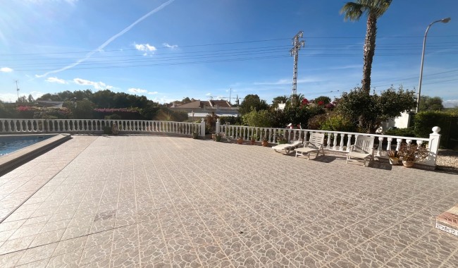 Resale - Villa - Ciudad Quesada/Rojales - Central Quesada