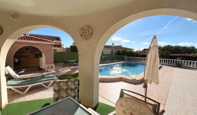 Resale - Villa - Ciudad Quesada/Rojales - Central Quesada