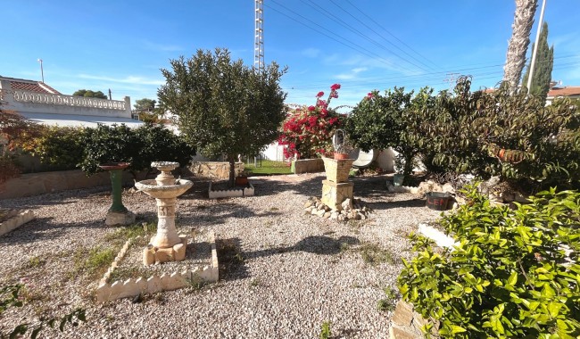 Resale - Villa - Ciudad Quesada/Rojales - Central Quesada