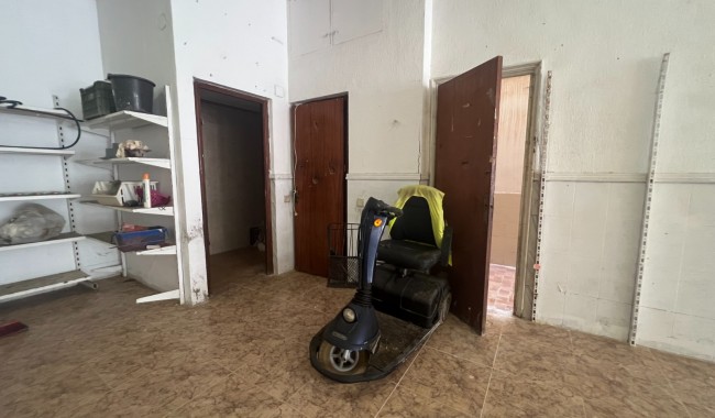 Resale - Business premises - Guardamar - Cervantes