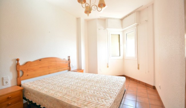 Resale - Apartment - Torrevieja - La Mata