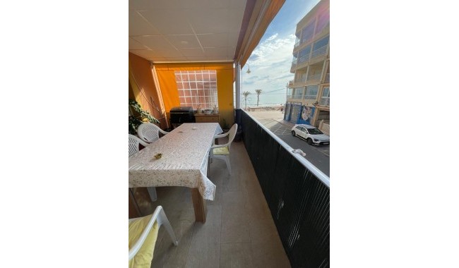 Resale - Apartment - Guardamar - Guardamar Playa