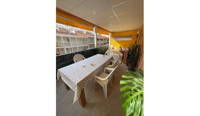 Resale - Apartment - Guardamar - Guardamar Playa