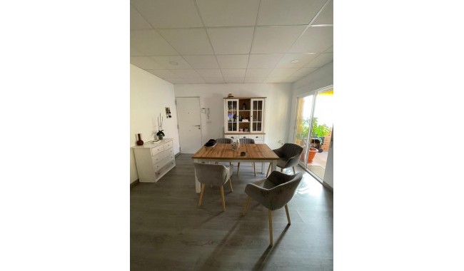 Resale - Apartment - Guardamar - Guardamar Playa