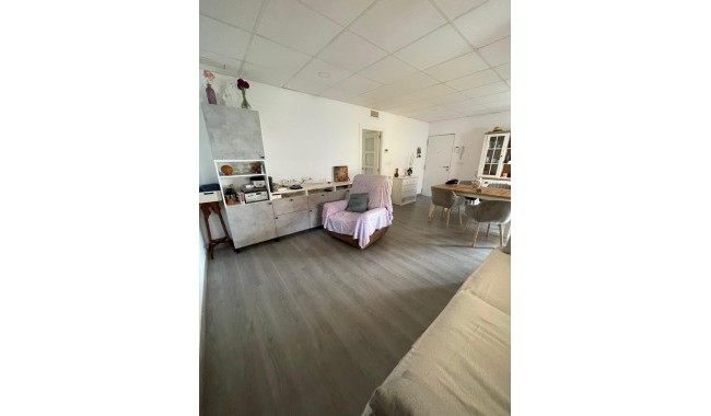 Resale - Apartment - Guardamar - Guardamar Playa