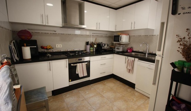 Resale - Apartment - Guardamar - Guardamar Playa
