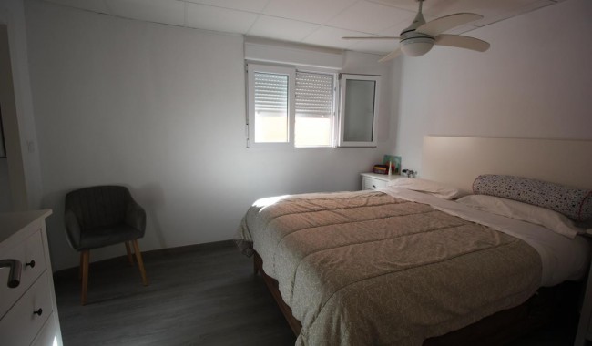 Resale - Apartment - Guardamar - Guardamar Playa