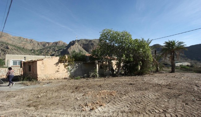 Resale - Finca - Orihuela - La Aparecida
