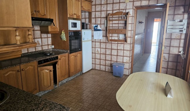 Resale - Apartment - Guardamar