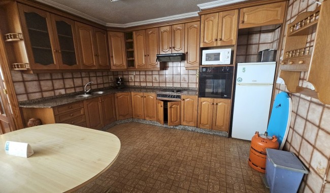 Resale - Apartment - Guardamar