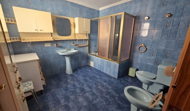 Resale - Apartment - Guardamar