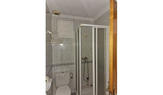 Resale - Apartment - Guardamar