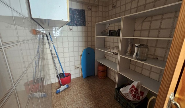 Resale - Apartment - Guardamar