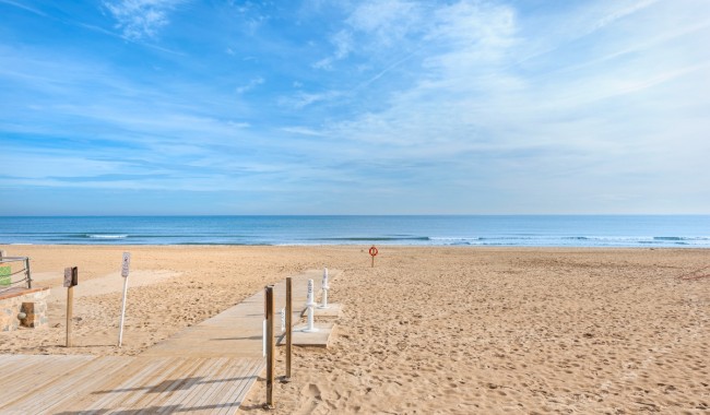 Resale - Villa - Guardamar - Guardamar Playa
