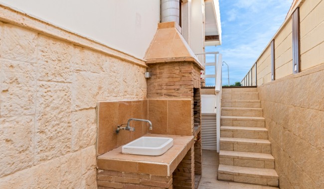 Resale - Villa - Guardamar - Guardamar Playa