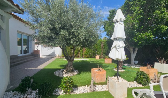 Resale - Villa - San Fulgencio - El Oasis