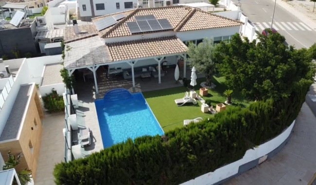 Resale - Villa - San Fulgencio - El Oasis