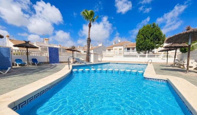 Resale - Apartment - Guardamar - El Edén - Los Estaños