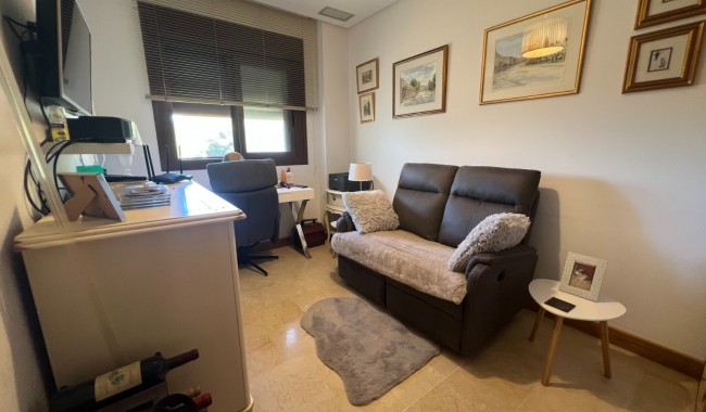 Resale - Apartment - Guardamar - Los Secanos