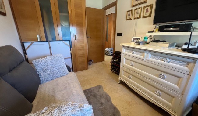 Resale - Apartment - Guardamar - Los Secanos