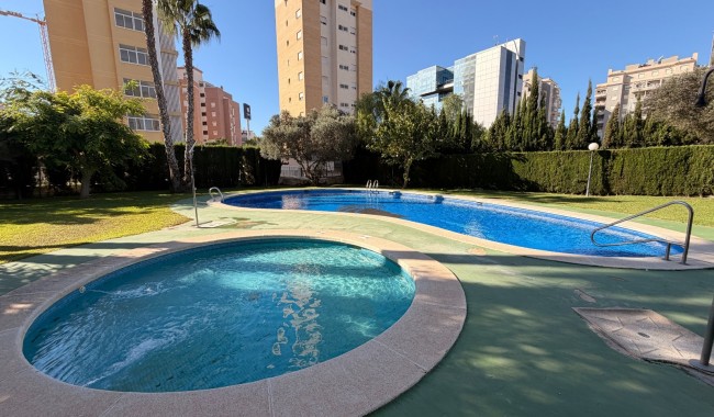 Resale - Apartment - Guardamar - SUP 7