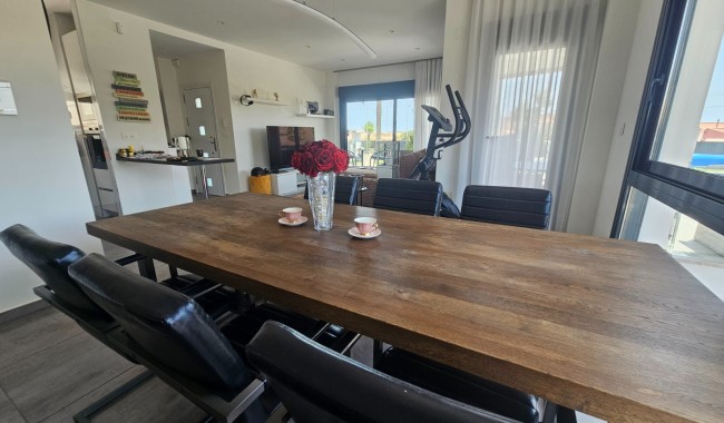 Resale - Semi-detached - Torrevieja - Los Frutales