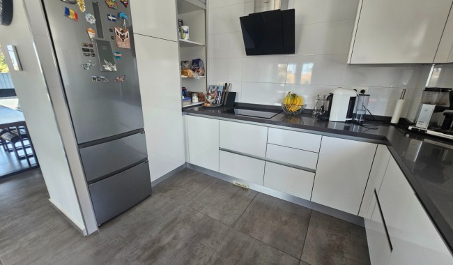 Resale - Semi-detached - Torrevieja - Los Frutales